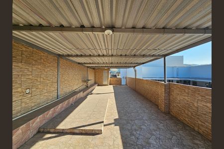 Casa para alugar com 141m², 2 quartos e 2 vagas Casa para alugar com 141m², 2 quartos e 2 vagasTerraço