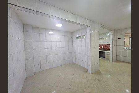Casa para alugar com 141m², 2 quartos e 2 vagas Casa para alugar com 141m², 2 quartos e 2 vagasCozinha