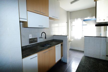 Apartamento para alugar com 85m², 2 quartos e 1 vagaCozinha