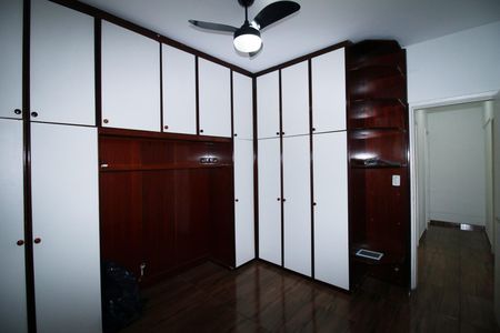 Apartamento para alugar com 85m², 2 quartos e 1 vagaQuarto 1