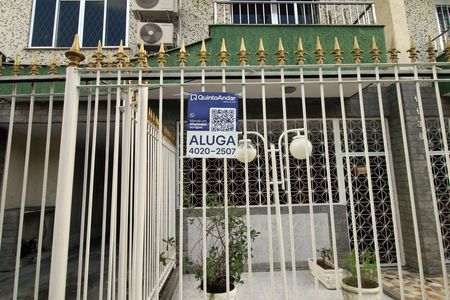 Apartamento para alugar com 85m², 2 quartos e 1 vagaPlaca