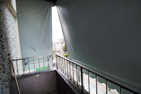 Apartamento para alugar com 85m², 2 quartos e 1 vagaVaranda