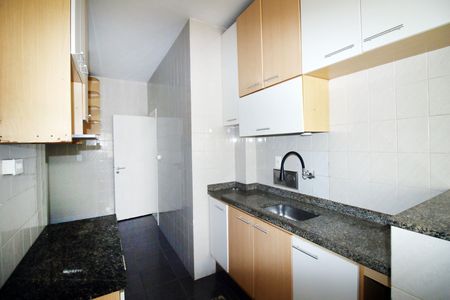 Apartamento para alugar com 85m², 2 quartos e 1 vagaCozinha