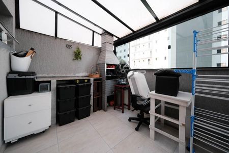 Apartamento à venda com 45m², 1 quarto e 1 vagaÁrea de Serviço