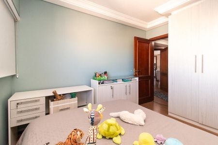 Apartamento à venda com 350m², 4 quartos e 3 vagas Apartamento à venda com 350m², 4 quartos e 3 vagasQuarto 2