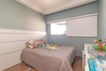 Apartamento à venda com 350m², 4 quartos e 3 vagas Apartamento à venda com 350m², 4 quartos e 3 vagasQuarto 2