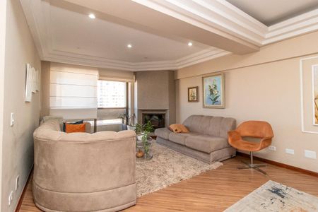 Apartamento à venda com 350m², 4 quartos e 3 vagas Apartamento à venda com 350m², 4 quartos e 3 vagasSala 1