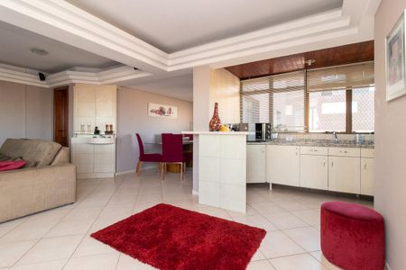 Apartamento à venda com 350m², 4 quartos e 3 vagas Apartamento à venda com 350m², 4 quartos e 3 vagasÁrea comum - Churrasqueira