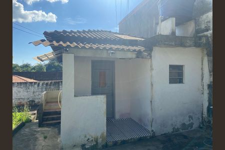 Casa para alugar com 80m², 2 quartos e 1 vaga Casa para alugar com 80m², 2 quartos e 1 vagaÁrea externa