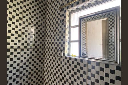 Casa para alugar com 80m², 2 quartos e 1 vaga Casa para alugar com 80m², 2 quartos e 1 vagaBanheiro