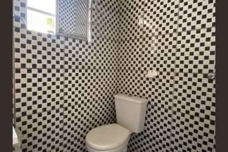 Casa para alugar com 80m², 2 quartos e 1 vaga Casa para alugar com 80m², 2 quartos e 1 vagaBanheiro