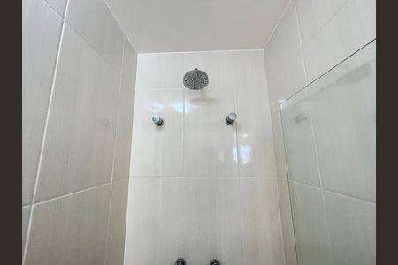 Apartamento para alugar com 63m², 2 quartos e 1 vaga Apartamento para alugar com 63m², 2 quartos e 1 vagaBanheiro 1