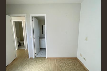 Quarto 1 de apartamento para alugar com 2 quartos, 63m² em Jaguaré, São Paulo