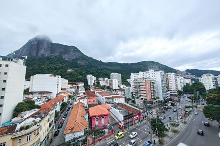 Apartamento à venda com 60m², 2 quartos e sem vaga Apartamento à venda com 60m², 2 quartos e sem vagaVista