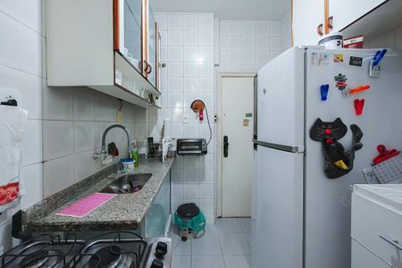 Apartamento à venda com 60m², 2 quartos e sem vaga Apartamento à venda com 60m², 2 quartos e sem vagaCozinha