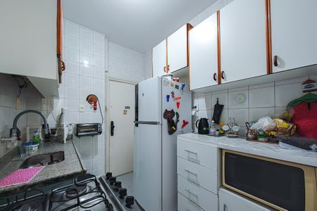 Apartamento à venda com 60m², 2 quartos e sem vaga Apartamento à venda com 60m², 2 quartos e sem vagaCozinha
