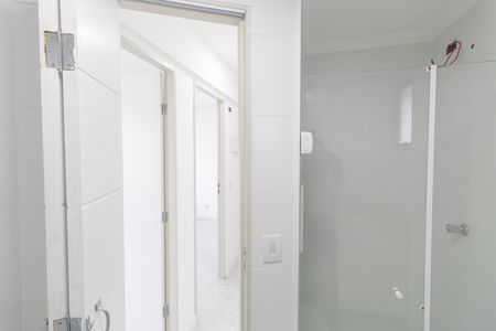 Banheiro de apartamento para alugar com 2 quartos, 60m² em Vila Guilherme, São Paulo