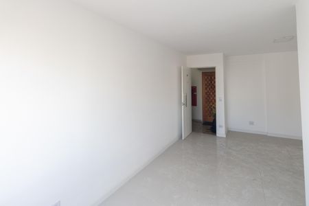 Apartamento para alugar com 60m², 2 quartos e 1 vaga Apartamento para alugar com 60m², 2 quartos e 1 vagaSala