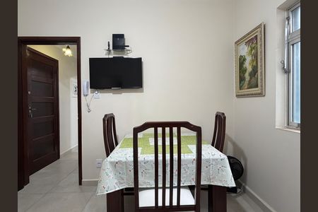 Sala de apartamento para alugar com 1 quarto, 60m² em José Menino, Santos