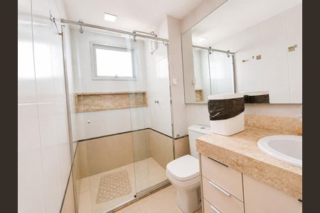 Apartamento para alugar com 96m², 3 quartos e 2 vagas Apartamento para alugar com 96m², 3 quartos e 2 vagasBanheiro da suíte 3
