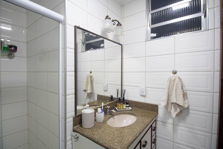 Apartamento à venda com 90m², 3 quartos e 1 vaga Apartamento à venda com 90m², 3 quartos e 1 vagaBanheiro da Suíte
