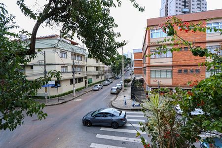 Vista do Quarto 1 de apartamento para alugar com 3 quartos, 110m² em Gutierrez, Belo Horizonte