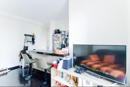 Sala de apartamento para alugar com 2 quartos, 50m² em Vila Augusta, Guarulhos