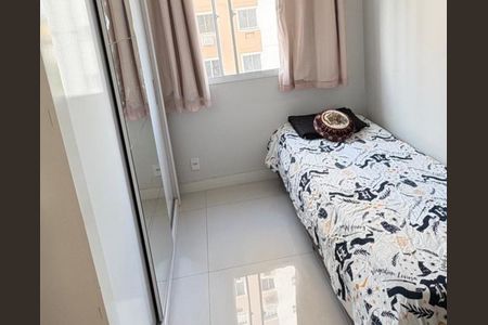 Quarto de apartamento para alugar com 2 quartos, 49m² em Irajá, Rio de Janeiro