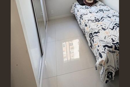 Quarto de apartamento para alugar com 2 quartos, 49m² em Irajá, Rio de Janeiro