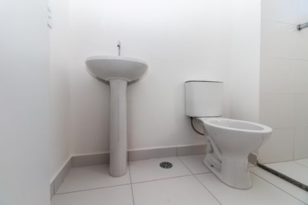 Apartamento para alugar com 24m², 1 quarto e sem vaga Apartamento para alugar com 24m², 1 quarto e sem vagaBanheiro da Suíte