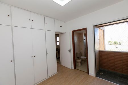 Apartamento para alugar com 35m², 1 quarto e 1 vaga Apartamento para alugar com 35m², 1 quarto e 1 vagaQuarto