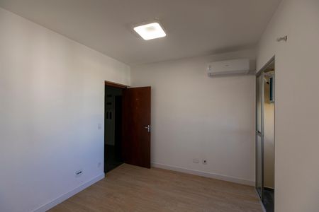 Apartamento para alugar com 35m², 1 quarto e 1 vaga Apartamento para alugar com 35m², 1 quarto e 1 vagaSala