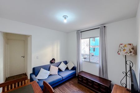 Apartamento à venda com 40m², 1 quarto e 1 vaga Apartamento à venda com 40m², 1 quarto e 1 vagaSala