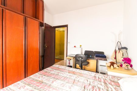 Casa para alugar com 340m², 3 quartos e 8 vagas Casa para alugar com 340m², 3 quartos e 8 vagasQuarto 2