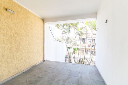 Casa para alugar com 340m², 3 quartos e 8 vagas Casa para alugar com 340m², 3 quartos e 8 vagasHall de entrada