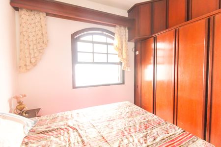 Casa para alugar com 340m², 3 quartos e 8 vagas Casa para alugar com 340m², 3 quartos e 8 vagasQuarto 2