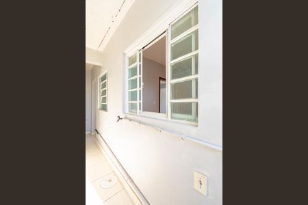 Área de serviço de apartamento para alugar com 2 quartos, 70m² em Rio Branco, Canoas