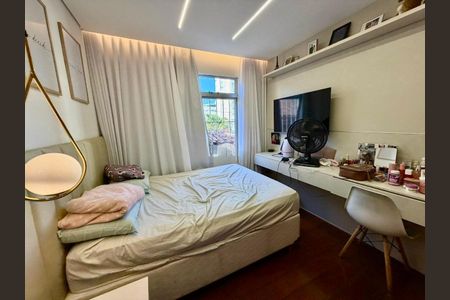 Apartamento à venda com 4 quartos, 180m² em Palmares, Belo Horizonte