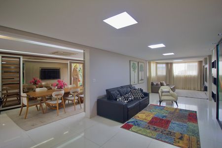Apartamento para alugar com 320m², 4 quartos e 2 vagasSala de Estar