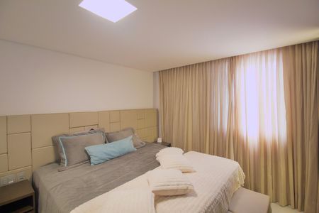 Apartamento para alugar com 320m², 4 quartos e 2 vagasSuite 1
