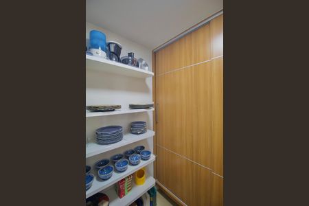 Apartamento para alugar com 320m², 4 quartos e 2 vagasDespensa