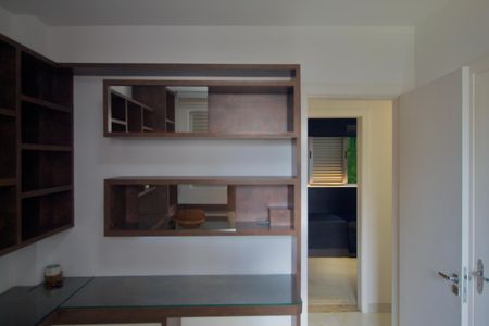 Apartamento para alugar com 320m², 4 quartos e 2 vagasSemi-Suíte 2