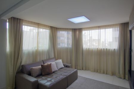 Apartamento para alugar com 320m², 4 quartos e 2 vagasSala de TV