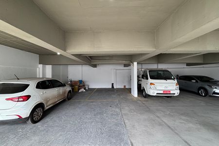 Garagem de apartamento para alugar com 4 quartos, 320m² em Castelo, Belo Horizonte