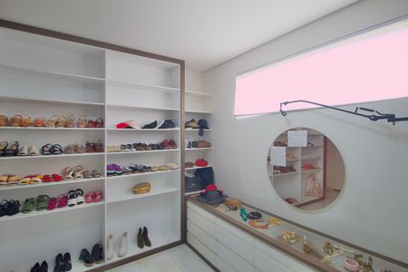 Apartamento para alugar com 320m², 4 quartos e 2 vagasCloset da Suite 1