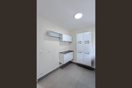 Cozinha de apartamento para alugar com 2 quartos, 75m² em Vila Mariana, São Paulo