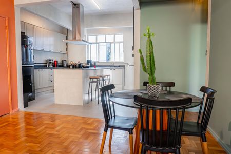 Apartamento à venda com 108m², 2 quartos e sem vaga