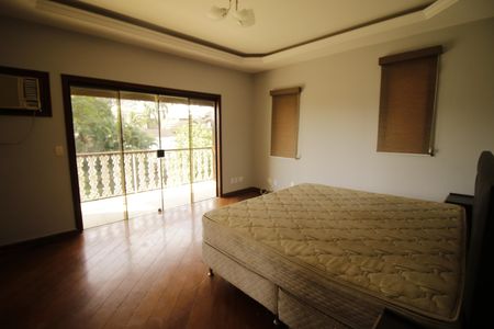 Casa de condomínio para alugar com 700m², 3 quartos e 2 vagasSuíte 3