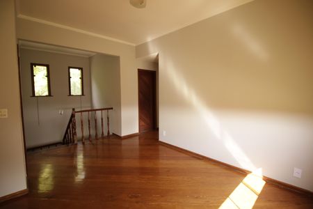 Casa de condomínio para alugar com 700m², 3 quartos e 2 vagasSala 2