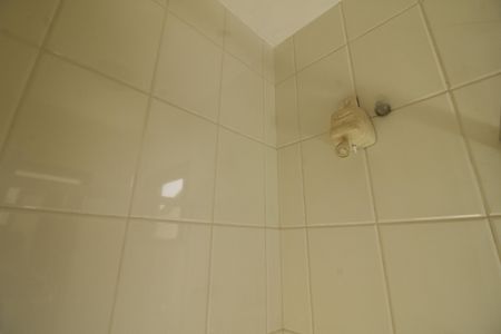 Casa de condomínio para alugar com 700m², 3 quartos e 2 vagasBanheiro de serviço